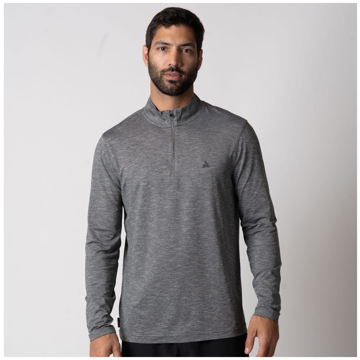 PULLOVER QUARTER ZIP