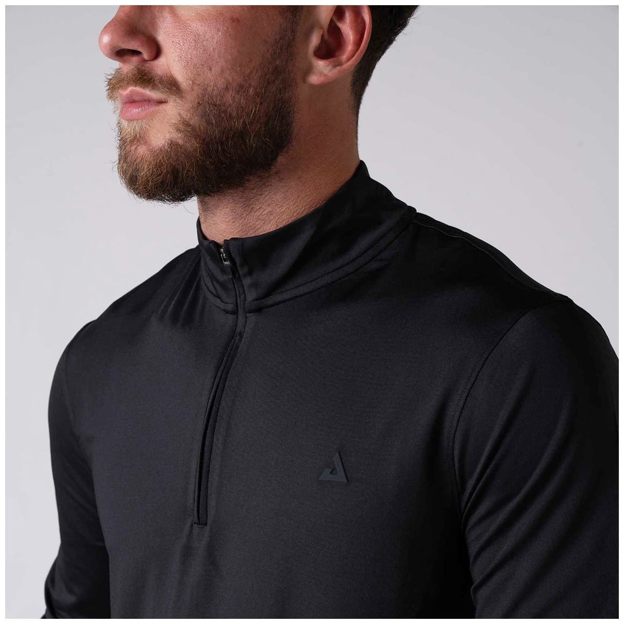 PULLOVER QUARTER ZIP