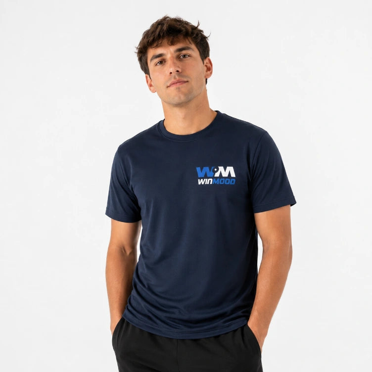 CAMISETA WINMOOD THE PROCESS IS THE WIN AZUL OSCURO